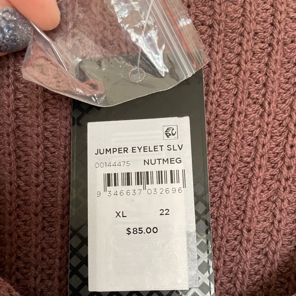 City Chic sweater. Size women’s 22. NWT. - Picture 2 of 9